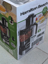 Brand New 10-cup Hamilton Beach Food Processor