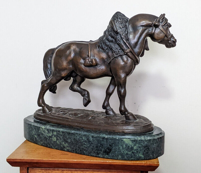 CHEVAL DE TRAIT EN BRONZE, SCULPTURE D'APRÈS THÉODORE GECHTER dans Art et objets de collection  à Lévis - Image 4