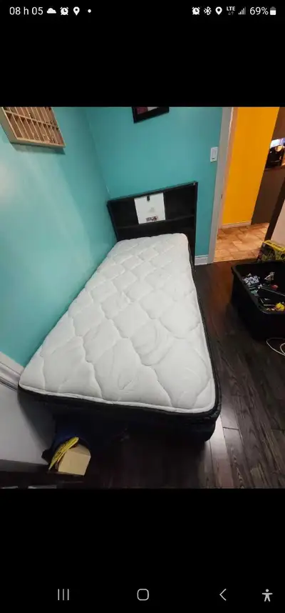 Lit simple, View more