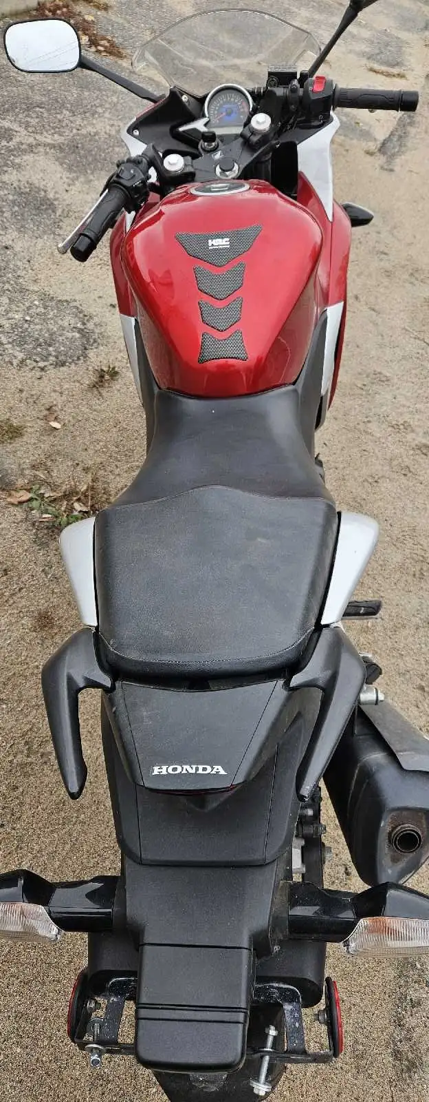 Honda CBR 250R in Sport Touring in Gatineau - Image 8