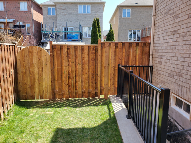 Fence and deck repair. Gate repair in Fence, Deck, Railing & Siding in Mississauga / Peel Region - Image 3