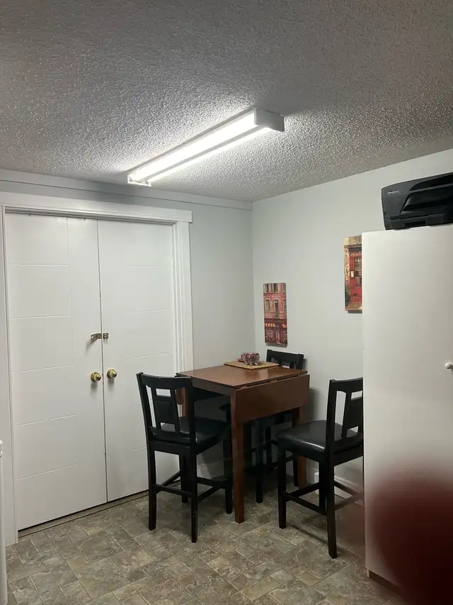 Room in Millwoods