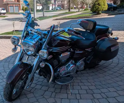 2007 Yamaha Stratoliner S, 54000 Km New Michelin road 6 tires and new brakes. 1850 cc, belt drive, l...