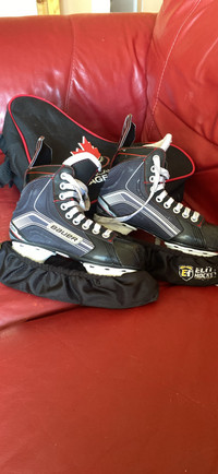 Bauer skate with bag and blade cover for kids