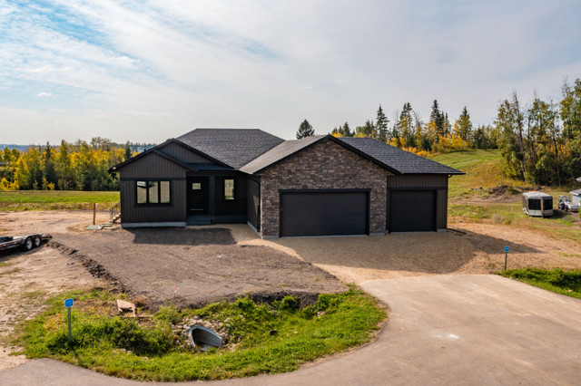 OPEN HOUSE** Bungalow Acreage in Burbank Heights! in Houses for Sale in Red Deer