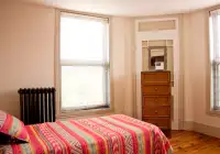 Furnished room for short term rental Montreal St-Henri