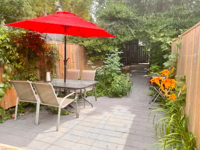 Available August 1 - October 31 2026, furnished. (Also available February 1 - April 30 2027) Enjoy o...