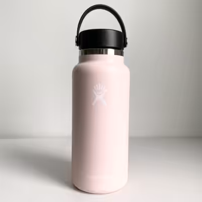 Excellent condition (only used a couple of times) 32 oz 24 HOURS COLD. 12 HOURS HOT: Double-wall vac...