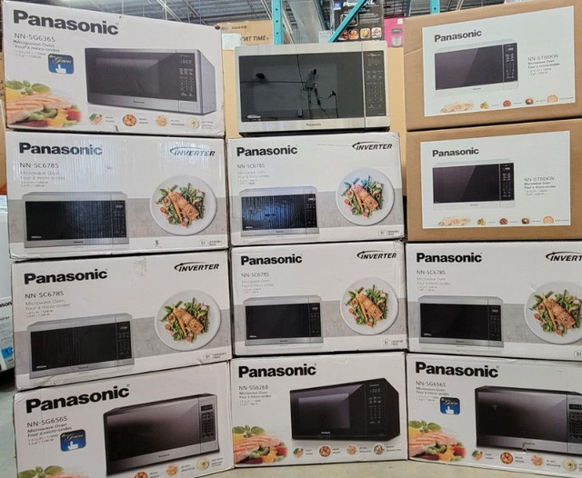 *SUPER WINTER SALE ON PANASONIC 1.3 & 1.6 CUBIC FEET MICROWAVES! in Microwaves & Cookers in City of Toronto