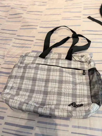 Roots Plaid laptop Tote Bag, View more