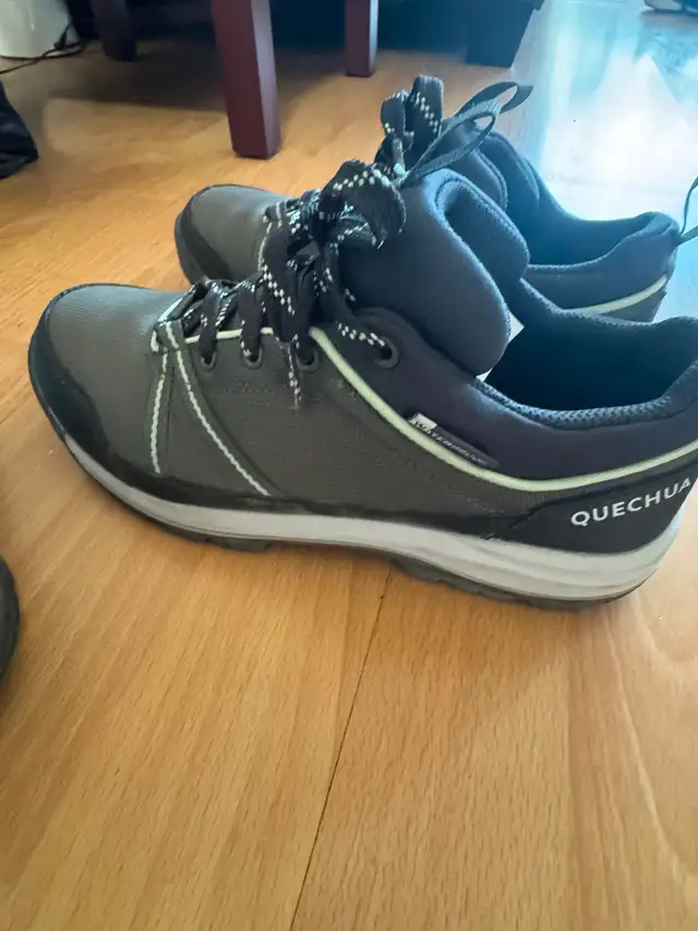Women's shoes/ hiking shoes in Women's - Shoes in Mississauga / Peel Region - Image 6
