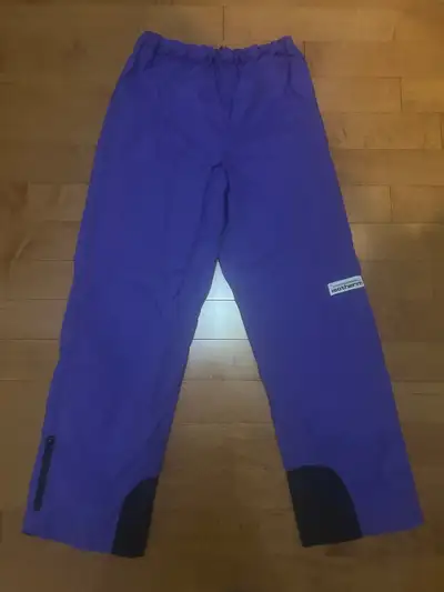 Women’s outdoor pant - size small, View more