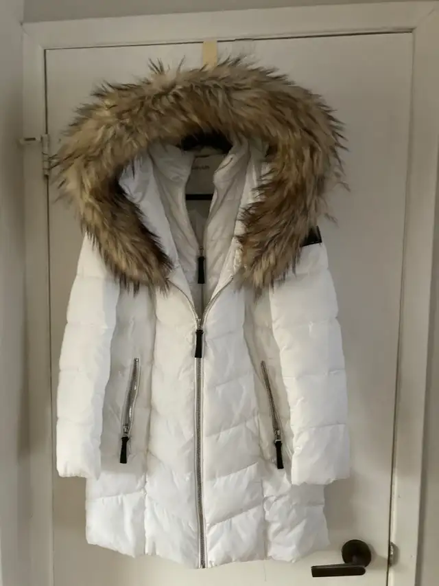 Manteau hiver/ Winter coat in Women's - Tops & Outerwear in Laval / North Shore - Image 6