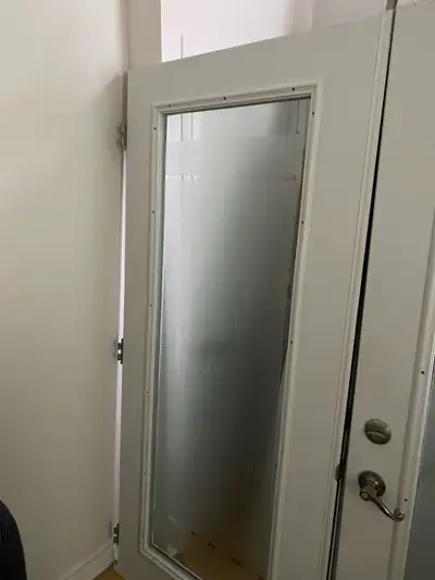 French doors (exterior) / Portes française (extérieur), View more