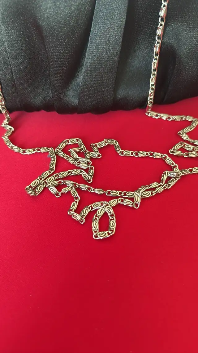 Satin Shoulder Purse/Clutch (great condition)62863285427202123