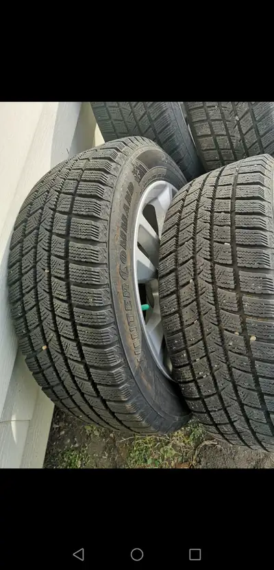 4-2016-2018 Chev Malibu 17x7.5J Factory Rims part#23206107 & 225/55R17 97T Good Year Winter Command...