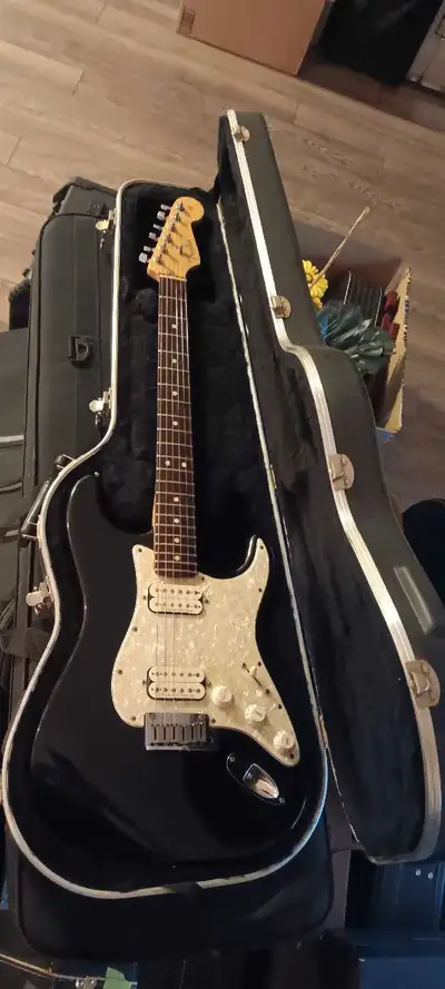 USA Fender Stratocaster 1999, View more