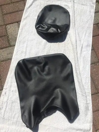 These are stock OEM Yamaha YZF seat skins for fitment 2003 2004 and 2005 r6 model Will also fit the...
