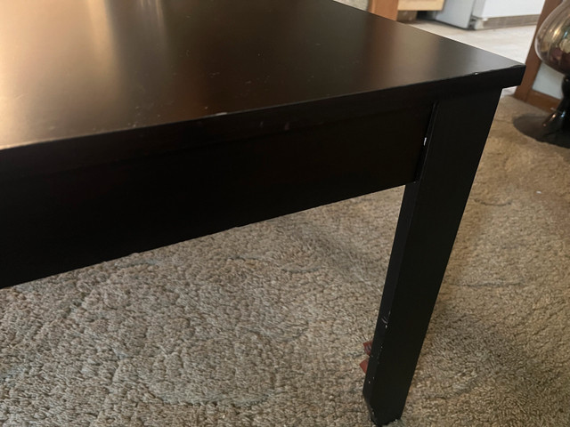 Coffee Table in Coffee Tables in Kitchener / Waterloo - Image 4