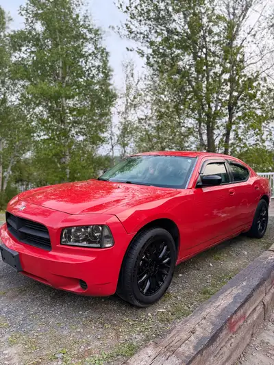 SELLING A WELL MAINTAINED 2008 DODGE CHARGER, THIS CAR HAS BEEN REGULARLY SERVICED. RUNS AND DRIVES...