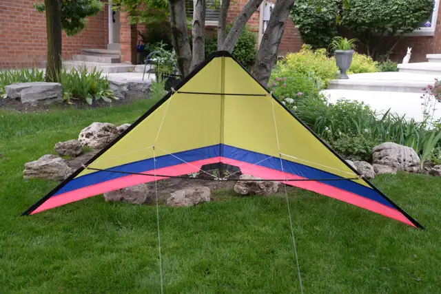 Stunt Kite by Top of the Line 102" x 43".62863265900673126