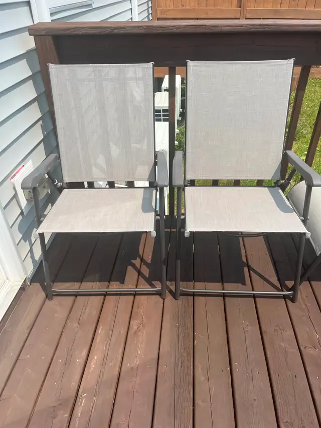 Patio Set - Chaise and Two Chairs (Matching) in Patio & Garden Furniture in City of Halifax - Image 3