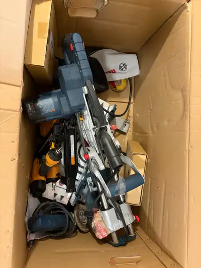 Bosch 8-1/2" Sliding Compound Miter Saw (CM8S) – Like New, View more