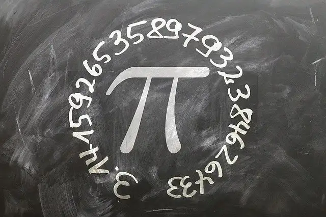 Experienced Math Tutor (Online)546593645768878081
