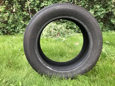4x Pneus D’été Bridgestone Turanza EL400 205/55R16 en très bonne condition. Ils sont des pneus toute...