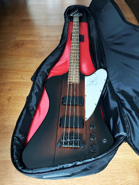 Epiphone Thunderbird E1 Electric Bass Guitar with Gig Bag