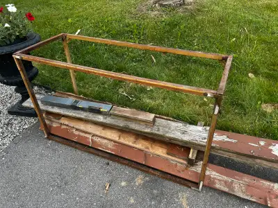 Aluminum and steel rack, holds 4 tires