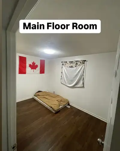 1 Private Bedroom Mainfloor