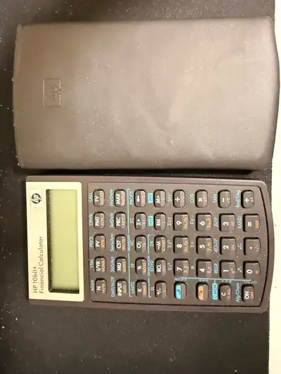 This is a used HP 10bII+ financial calculator, perfect for finance students and professionals, featu...