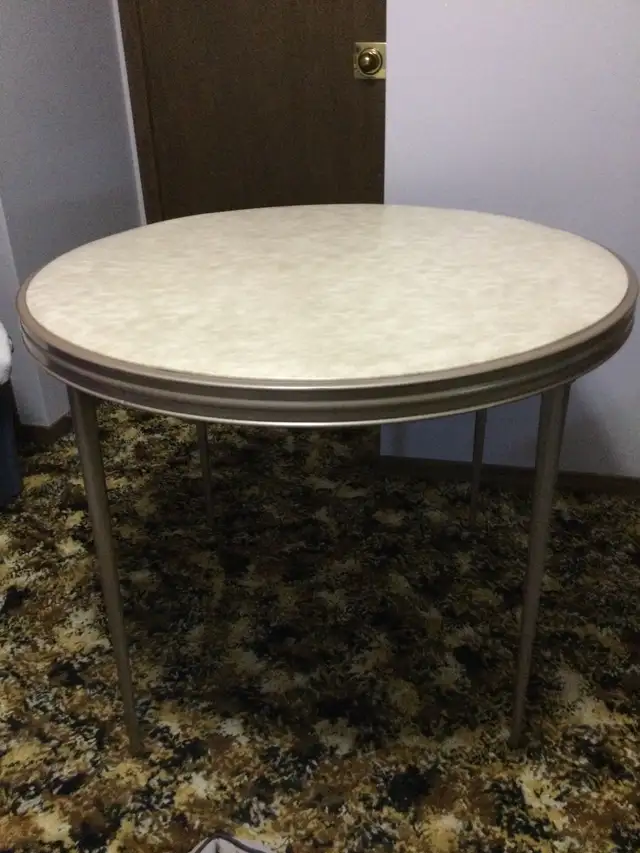 Card Table64280284692610120