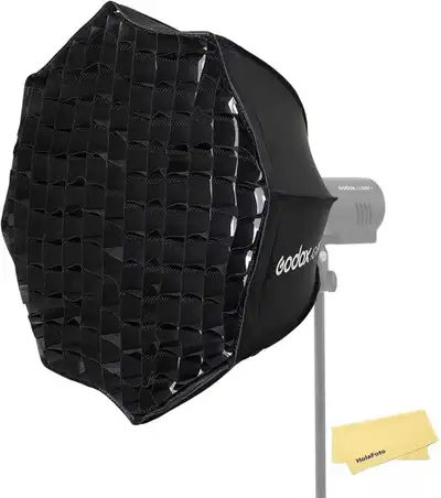 Illuminate your photography with this gently used Godox AD-S65W softbox, designed for AD400Pro and A...