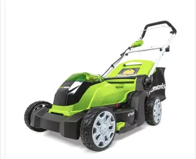 New Greenworks 17 inch with battery and charger 