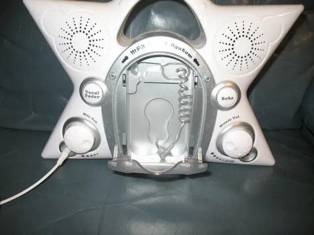 Kids Portable Karaoke Machine63406571552387121