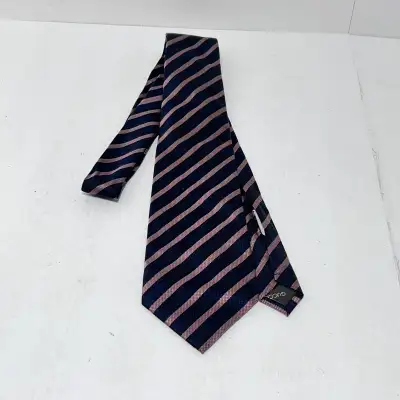 Gucci hand made silk tie diagonal striped , View more