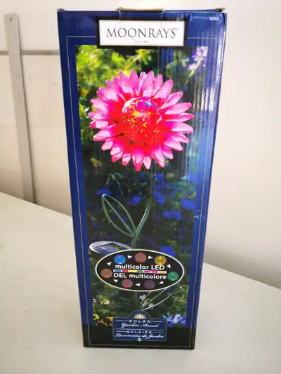 Moon Rays Garden Lamp (Brand New), View more