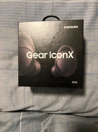 Samsung Gear IconX wireless Bluetooth headphones - Never used
