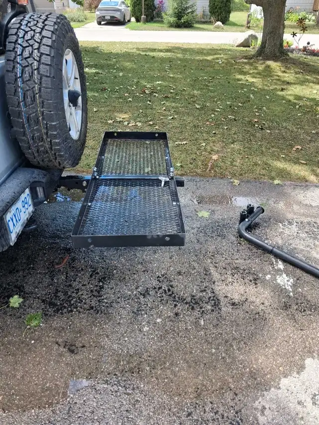 hitch mount carrier540259706041149442