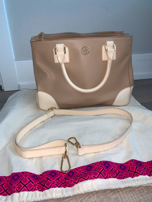 Tory Burch | Kijiji in Ontario. - Buy, Sell & Save with Canada's #1 Local  Classifieds. - Page 4