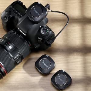 Compact Wireless Mic Set (2x Lapel Mics & 2 Lavs) in Pro Audio & Recording Equipment in Hamilton - Image 6