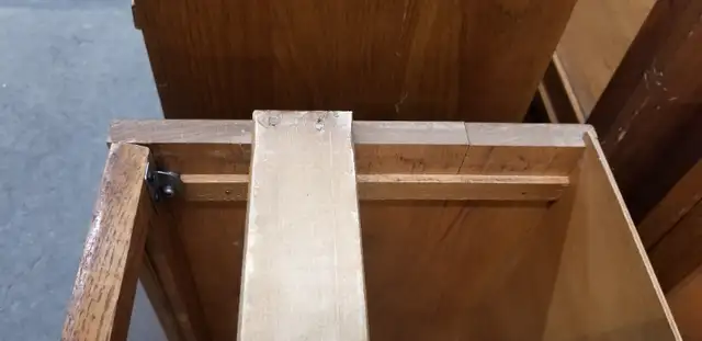 Barrister bookcase lt brown oak 4 tier 4 part Spiesz glass doors in Bookcases & Shelving Units in Ottawa - Image 11