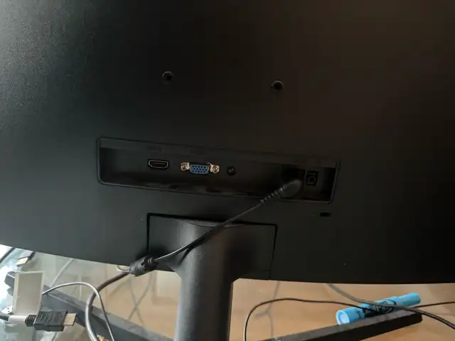  Samsung curved monitor  32 inch in Monitors in Gatineau - Image 3