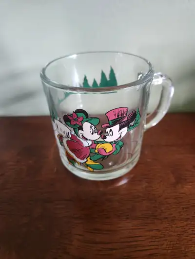 ANCHOR HOCKING Disney Mickey & Minnie ice skating glass mug, View more