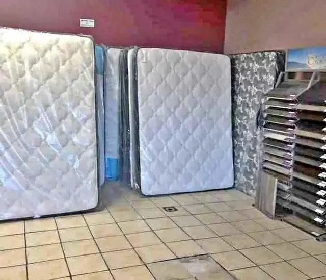 MATELAS SIMPLE.MATELAS DOUBLE,MATELAS QUEEN,MATELAS KING in Beds & Mattresses in Longueuil / South Shore - Image 2