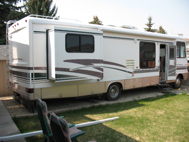 1999 Class A Motorhome, Dutch Star by Newmar RVs & Motorhomes Red