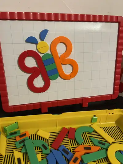 Quercetti intelligent Game - magnetic Carry On letters, View more