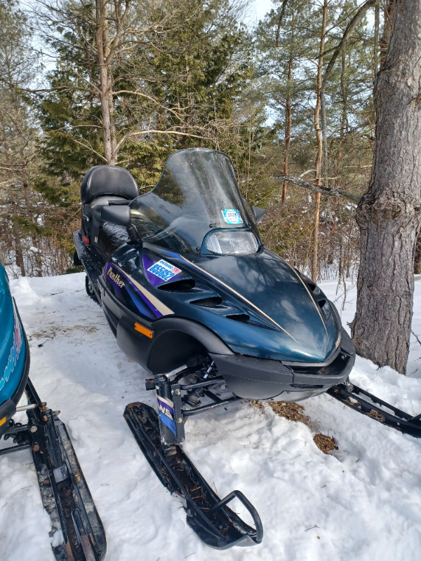 98 Arctic Cat Panther 440 in Snowmobiles in Owen Sound